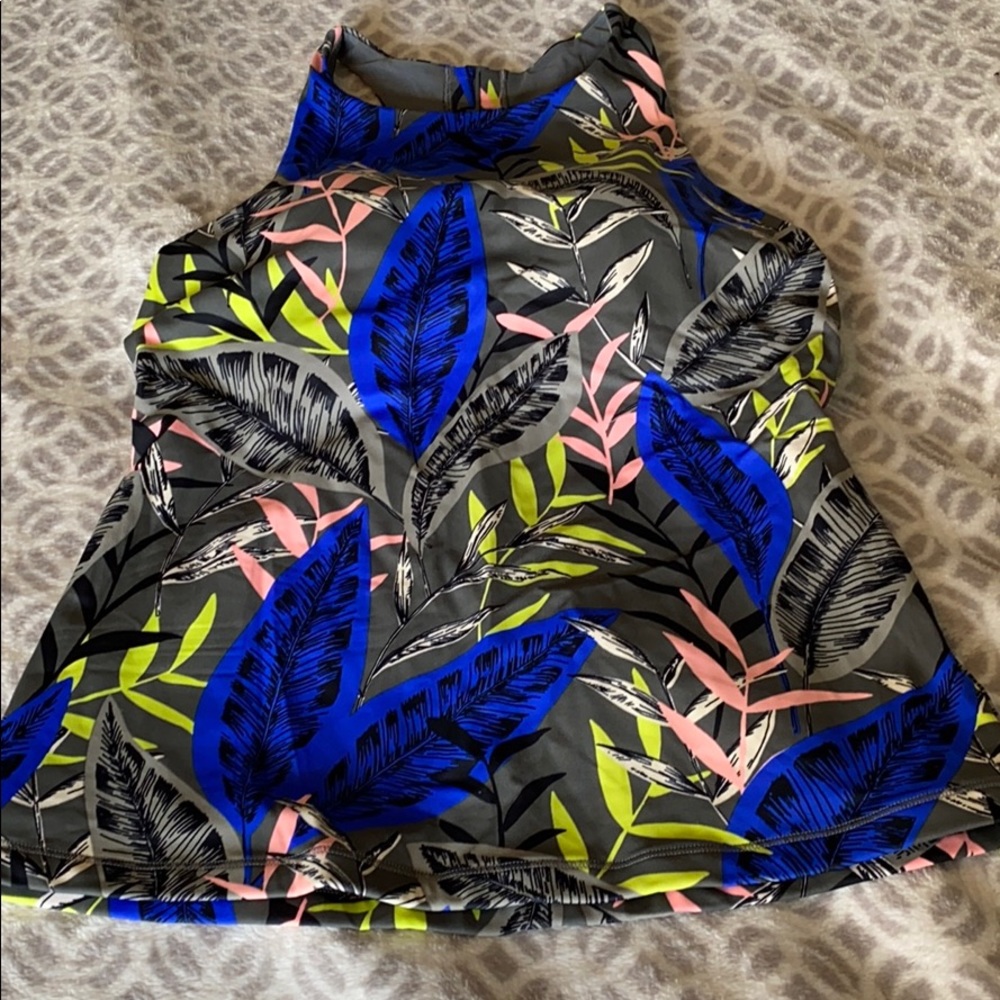 Athleta High Neck Tankini Size 36D/DD